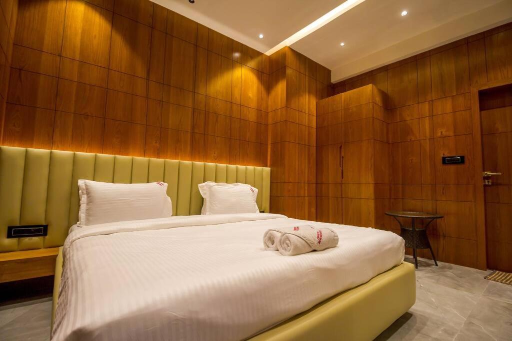 Celebrity Villa Igatpuri Buitenkant foto